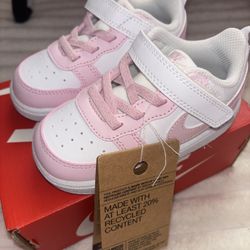 Toddler Girl Nikes 7c 