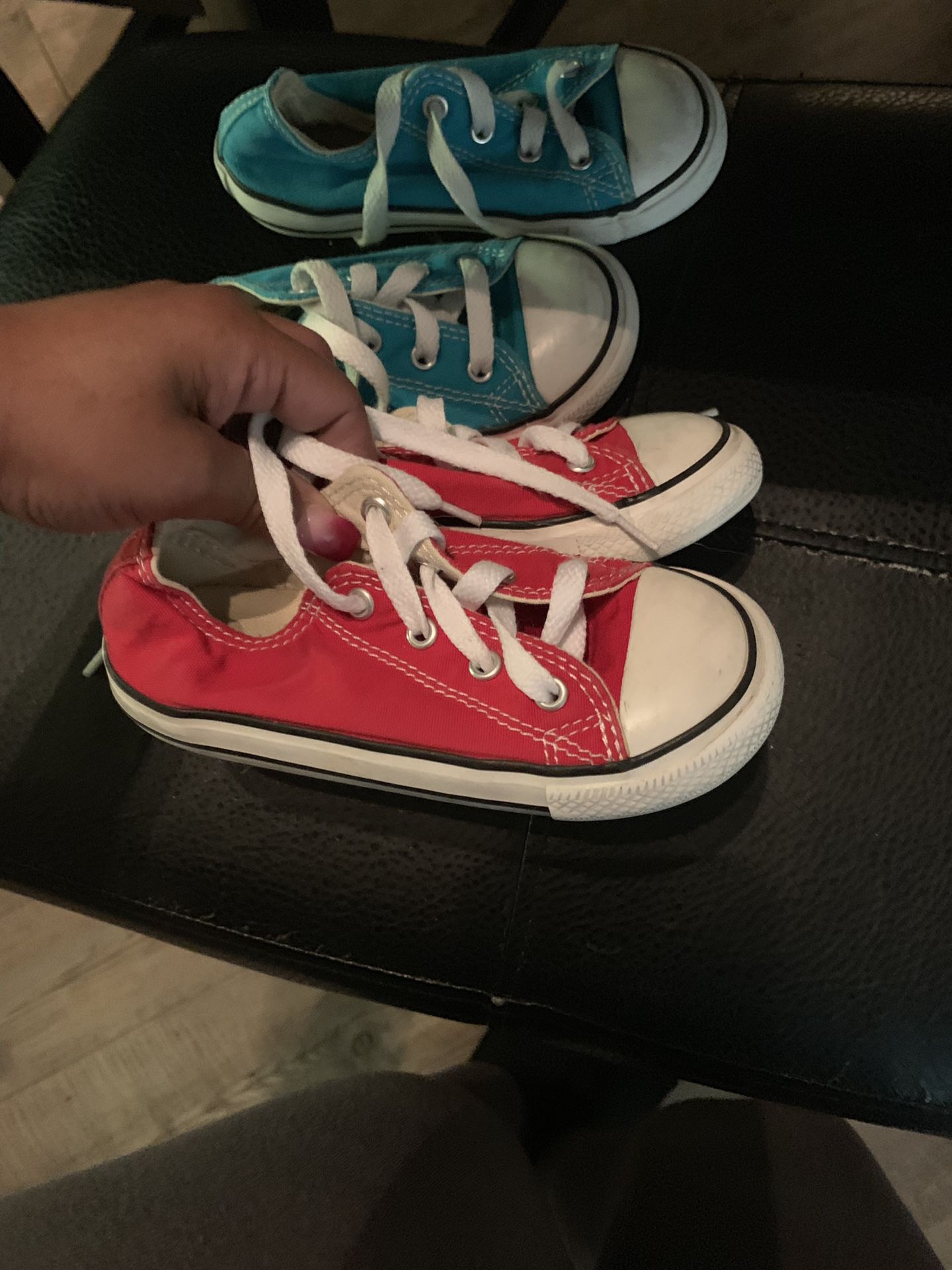 Size 9c Red Converse $10