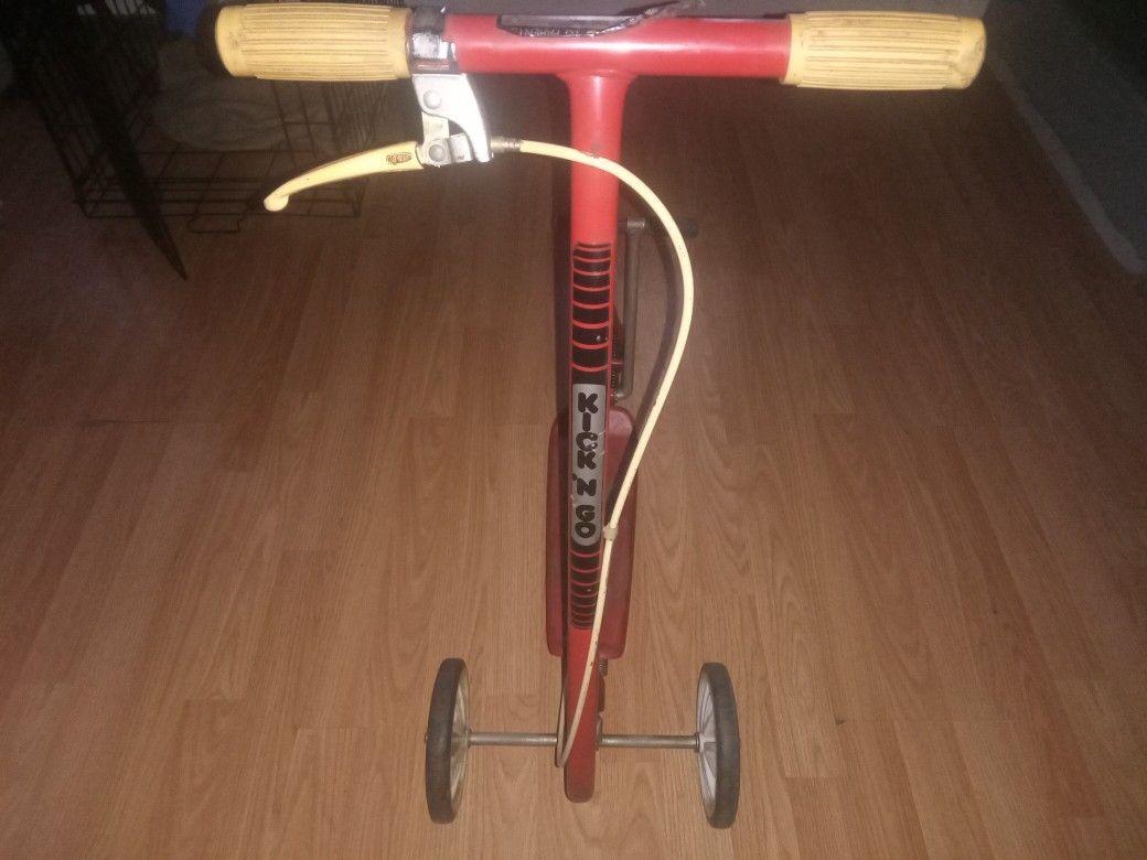 Vintage 1970's Honda Kick & Go Scooter