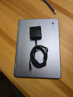 Samsung chrome touchscreen laptop