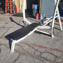 Cybex Bench Press 