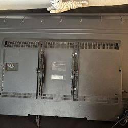 TCL Roku Tv With Remote 