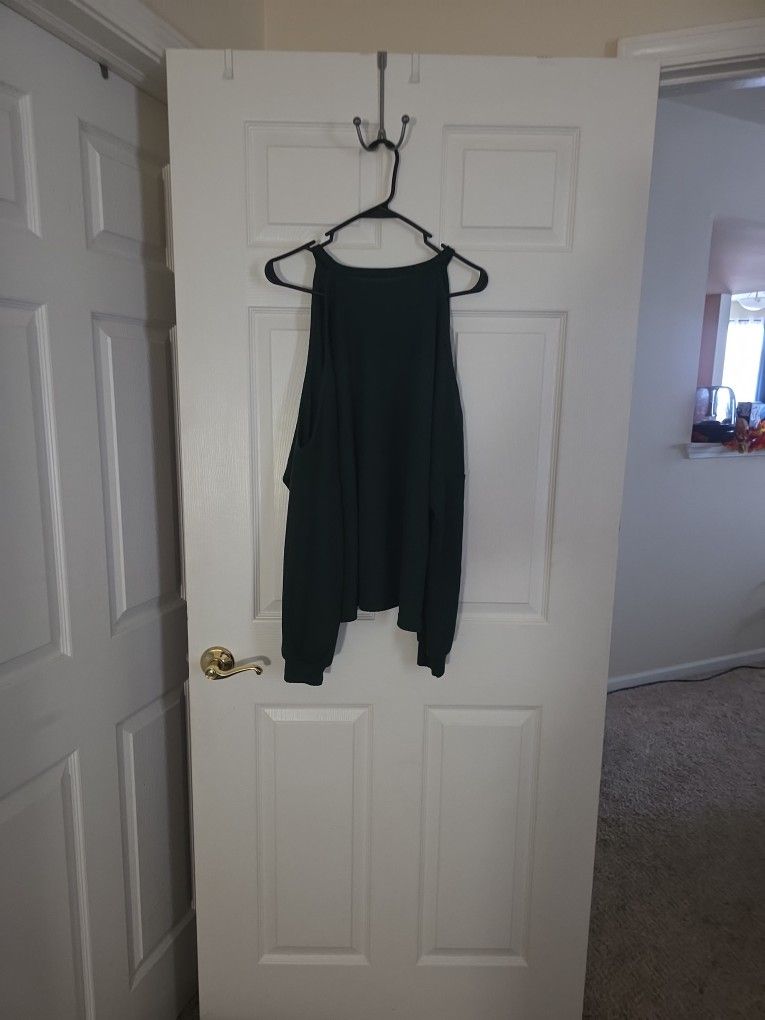 Plus Sweater 