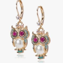 Brand New Betsey Johnson Pearl Critters Owl Drop Earrings
