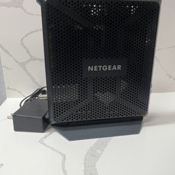 Netgear C7000v2 Modem Router 