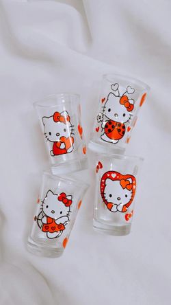 Valentines Day Hello Kitty Shot Glasses 