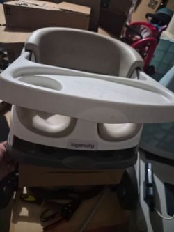 Ingenuity Baby Booster Seat with Tray