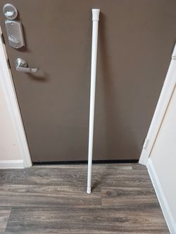 Tension Rod- Twist & Fit 5/8 IN Tension Curtain Rod 48"L to 84"L