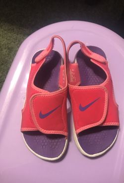 Girls sandals size1