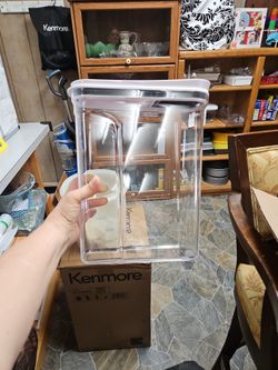 Container