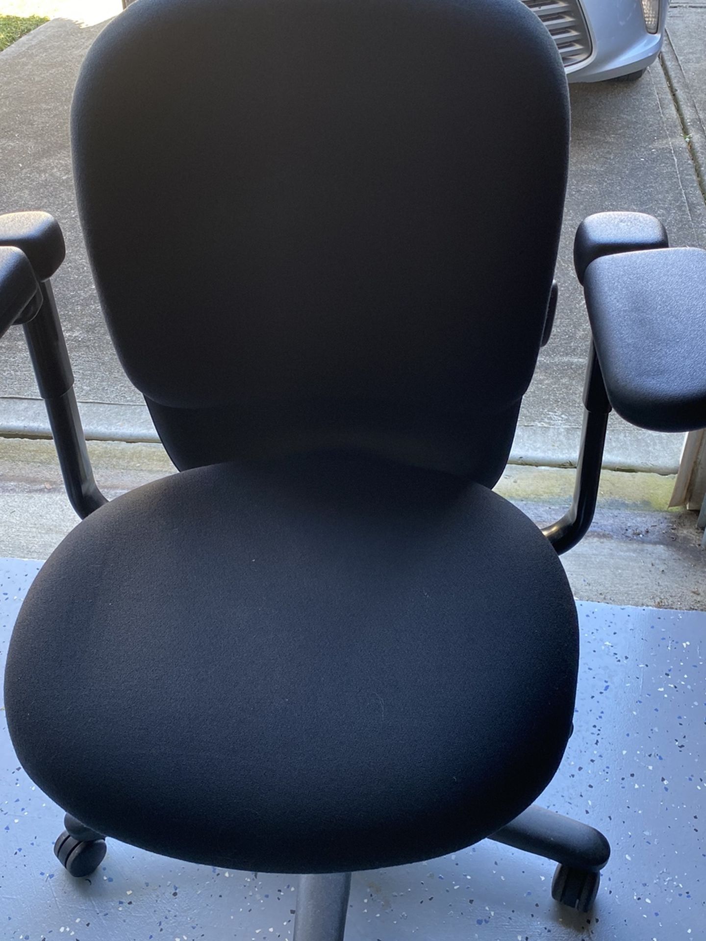 Desk Chair In Good Condition