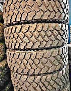 255 75 17 Firestone tires Con 80% de Vida Las 4