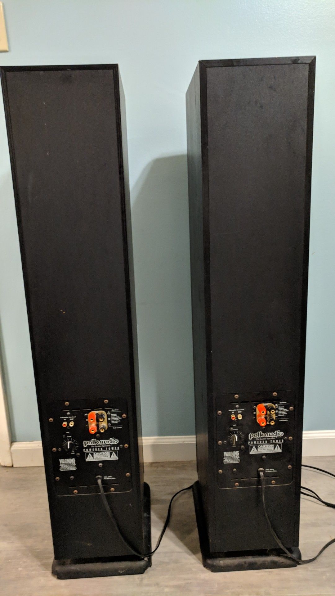 Polk audio rt1000i hotsell powered tower speakers