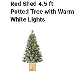 4.5 Ft Tree In Wooden Box 