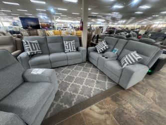 Furniture & Mattress Discounters