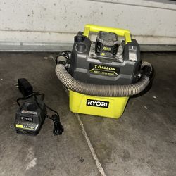 Ryobi 1 Gallon Wet/dry Vacuum 