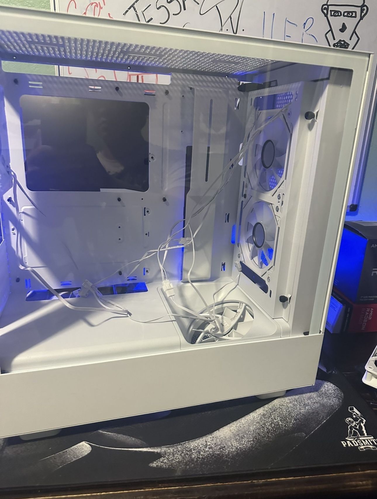 NZXT h5 flow + 4 case fans