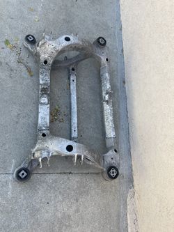 Tesla Model S Motor Mount Assembly Bracket
