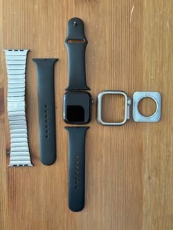 Apple Watch 6 Cellular + GPS