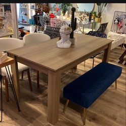 Gray Oakwood Modern Dining Table With Bench