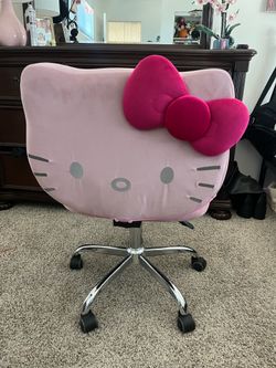 hello kitty chair