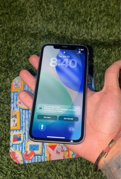 📱 iPhone 11 White - 64GB - Factory Unlocked - Excellent Condition