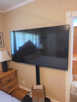 Jvc 65" roku tv w stand