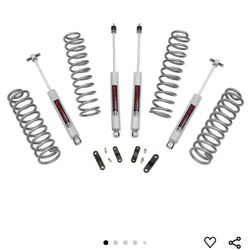 Rough Country Two And A Half Inch Lift For A 2007 2018 Jeep Wrangler