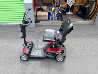 Pride Go-Go Endurance Li Mobility Scooter - Excellent Condition
