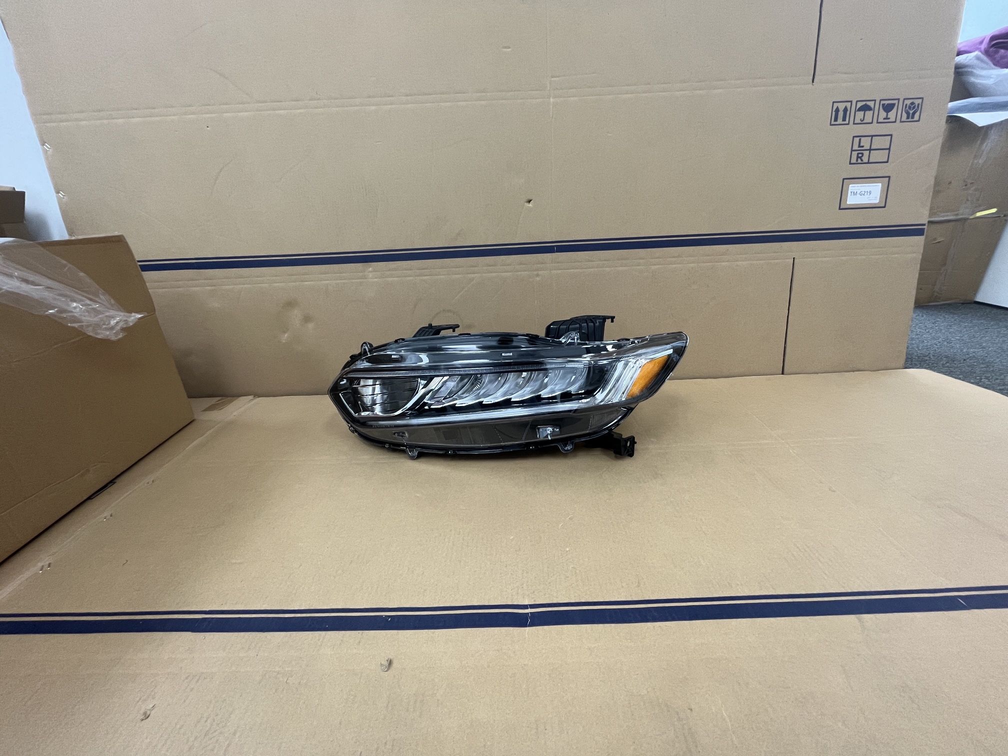 Halogen Headlight With LED For 2018 2019 2020 2021 Honda Accord Driver Passenger