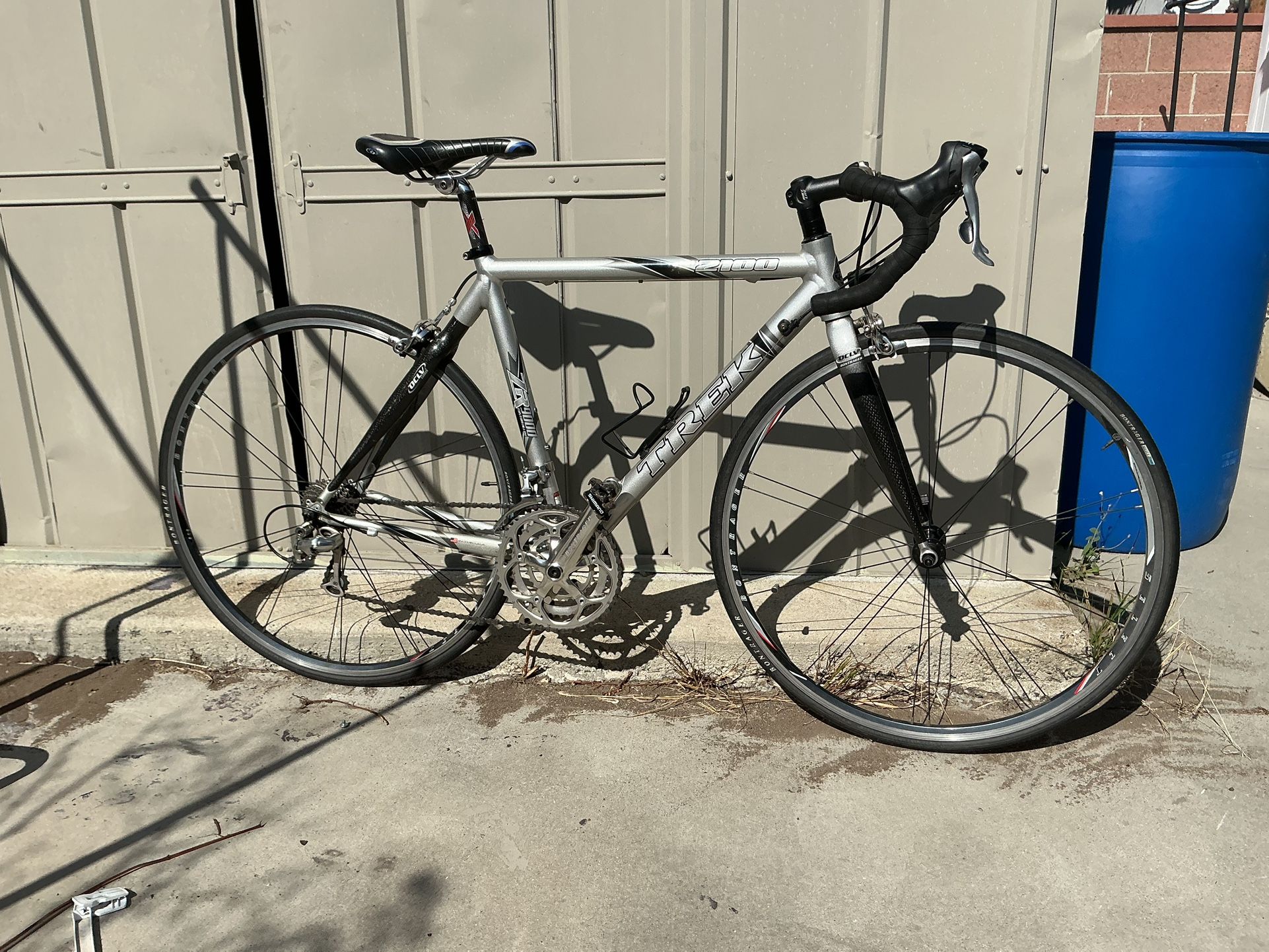Trek ZR 2100 Road Bike 52cm