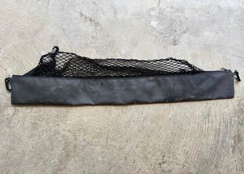 Escalade cargo net