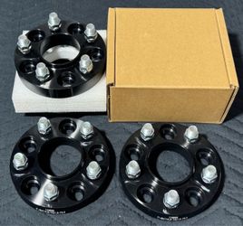 1” Thick 5X114.3/ 14X1.5 70.5 HC Wheel Spacers 5X4.5 New In The Box’s