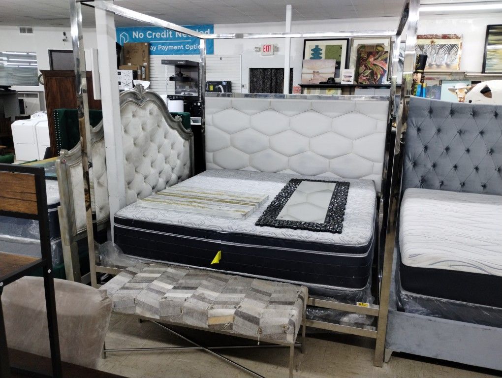 King Canopy Bed