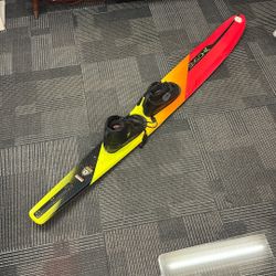 HO Freestyle Water Ski