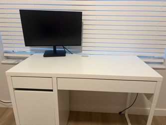 White desk