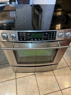 Jenn-air electric stove range 30”