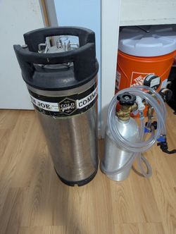 5 Gallon Keg And CO2 Tank
