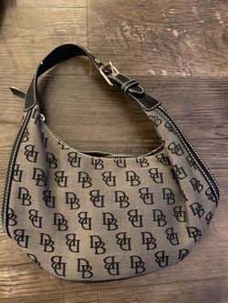 Dooney and Bourke Small Purse 