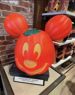 23” Disney Mickey Light Up Pumpkin Jack O Lanter Halloween NIB