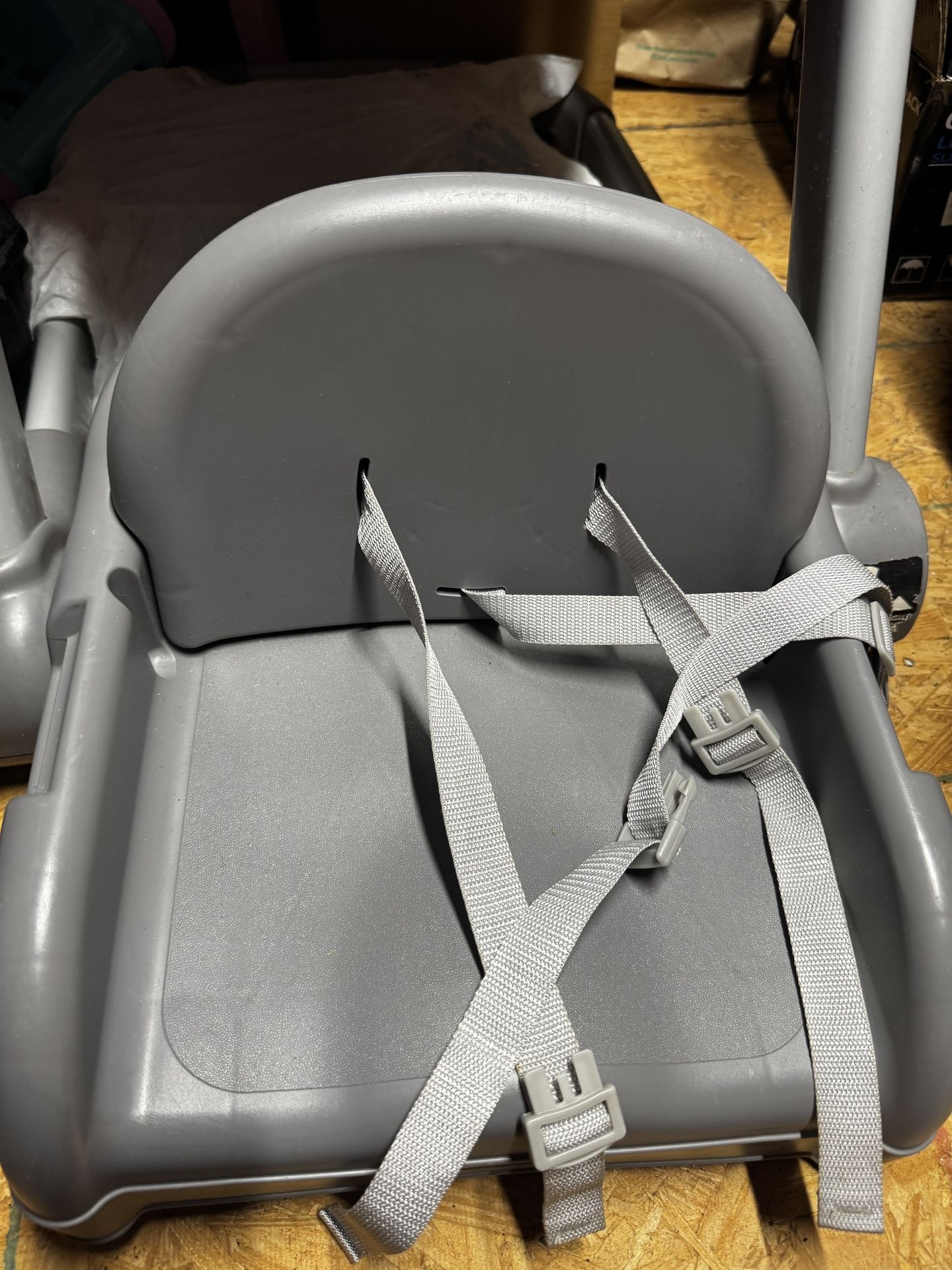 Graco high chair (with Booster Seat)