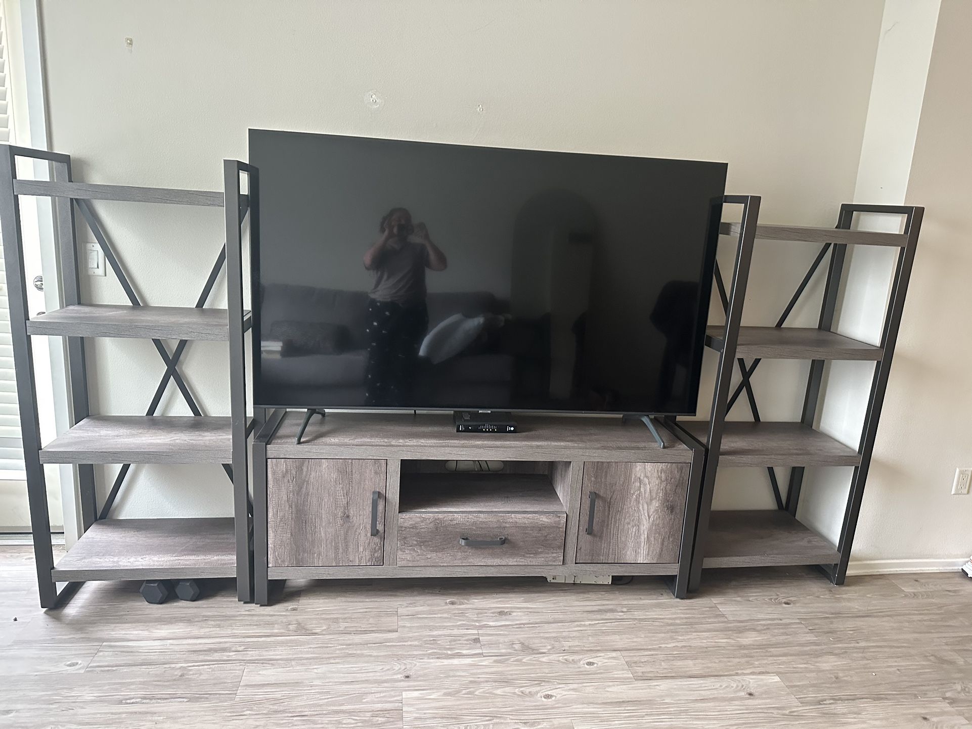 3 Piece Entertainment Center/ Tv Stand