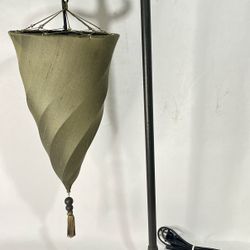 Pottery Barn Moroccan Beautiful Table Lamp 