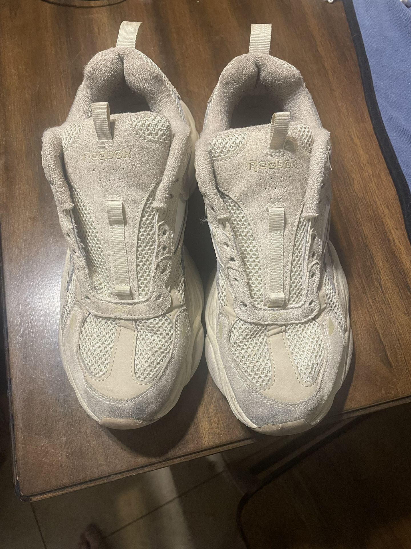 Reebok Royal Charge Y2K Chunky Beige white Run AR30246W Womens