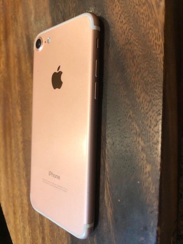 IPHONE 7 ROSE GOLD