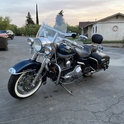 2001 Harley Davidson Road King Classic