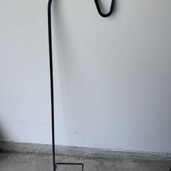 Garden Shepherd Hook $10