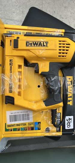 DeWalt heavy duty electric stapler