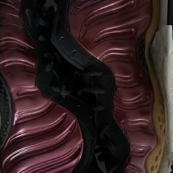Nike air Foamposite Maroon Black