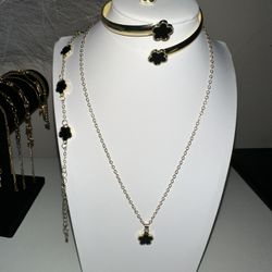 5 pieces of jewelry set